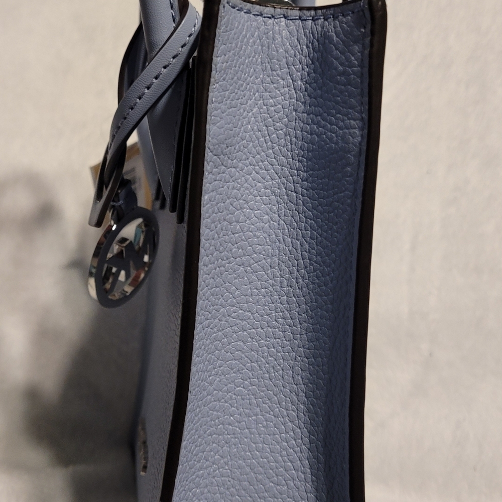 Michael Kors bag,Please Read Full Post🙂 - Picture 3 of 12